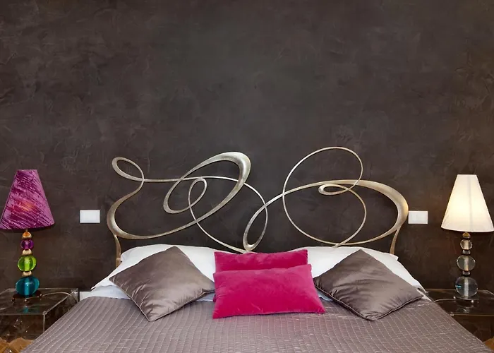 Town House Fontana Di Trevi Bed & Breakfast Rome