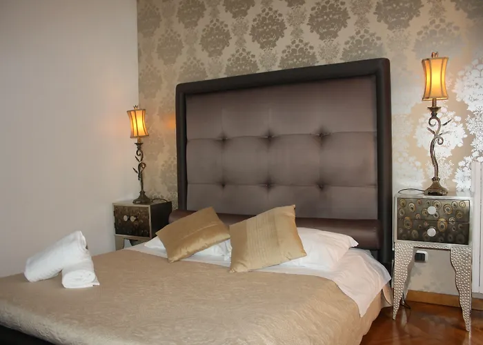 Town House Fontana Di Trevi Bed and Breakfast Ρώμη